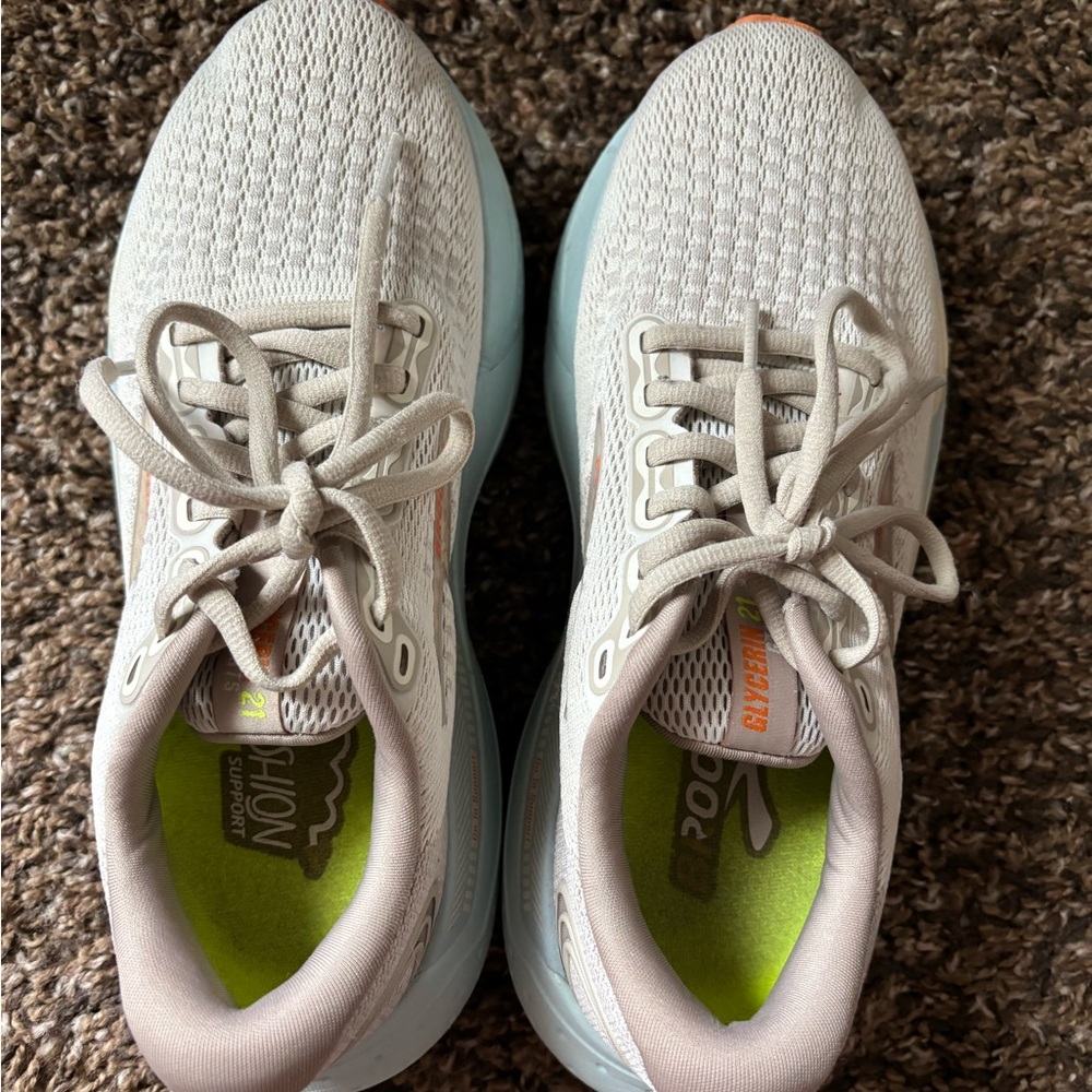 Brooks glycerin 21 size 7 women’s